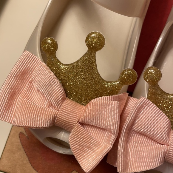 Mini Melissa Ultragirl Princess 👑 - Picture 4 of 8